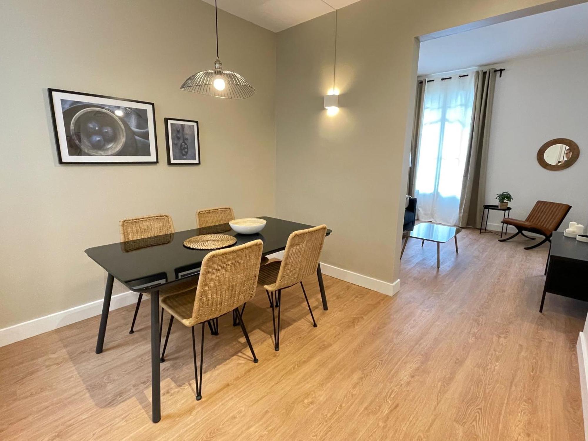 Sweett - Sepulveda Apartament